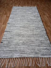 Lataa kuva Galleria-katseluun, Räsymatto harmaa/valkoinen 150x74cm
