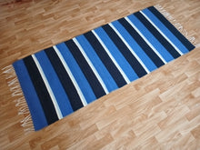 Load image into Gallery viewer, Raidallinen matto 180x74cm,