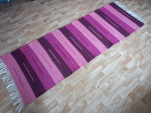 Lataa kuva Galleria-katseluun, Tyylikäs matto 203x71cm