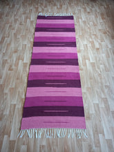 Lataa kuva Galleria-katseluun, Tyylikäs matto 203x71cm