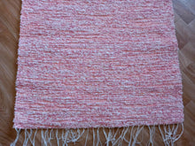 Lataa kuva Galleria-katseluun, Vaaleanpunainen sävymatto 260x74cm