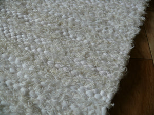 Valkoinen matto 105x73cm