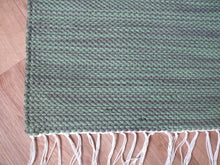 Lataa kuva Galleria-katseluun, Vihreämatto 125x77cm