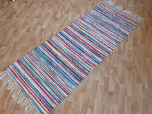 Load image into Gallery viewer, Kirjava räsymatto 200x77cm