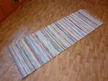 Lataa kuva Galleria-katseluun, Vaalea räsymatto 230x76cm