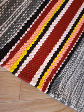 Load image into Gallery viewer, Käytävämatto 320x74cm