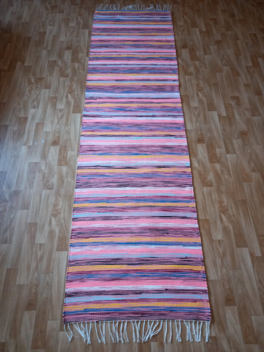 Värikäs puuvillamatto 263x73cm