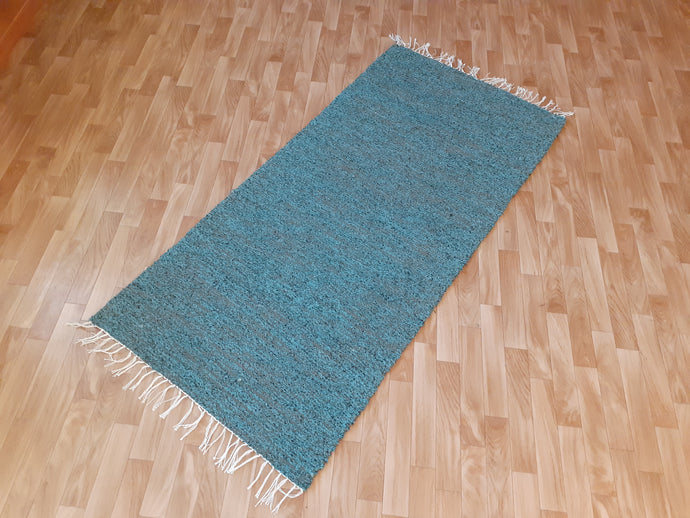 Tummanvihreä matto 160x75cm