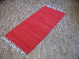 Punainen matto 165x75cm