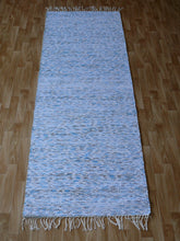 Lataa kuva Galleria-katseluun, Vaaleansininen matto 215x75cm