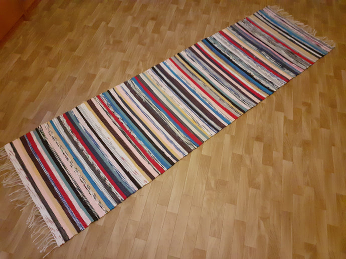 Värikäs räsymatto 250x74cm